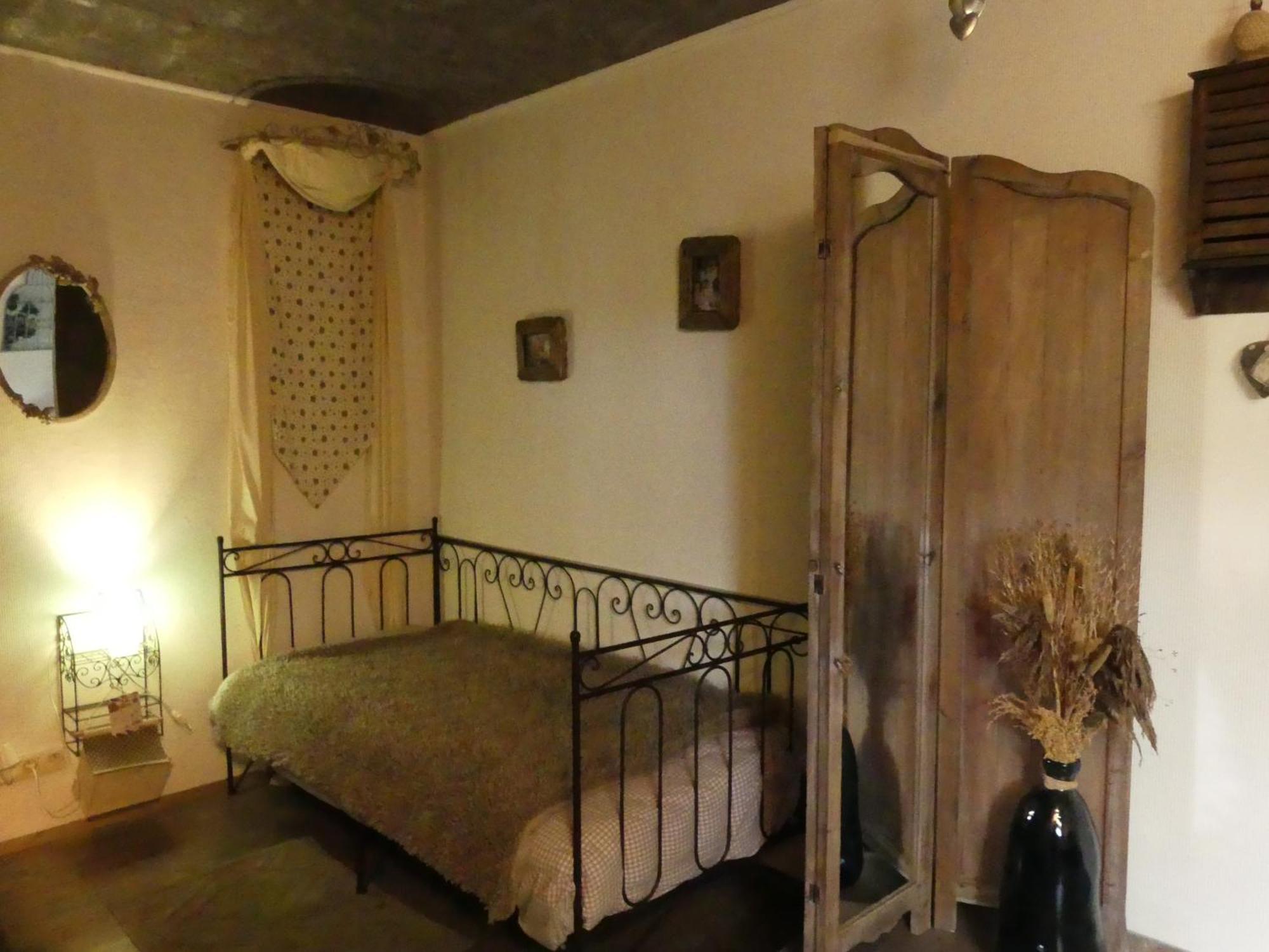 Suite Romance Froidchapelle Exterior photo